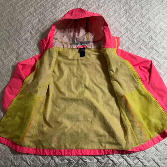 The North Face Zip Hyvent Rainjacket Coat Kid Girl Waterproof Windbreaker Pink - Picture 3 of 8